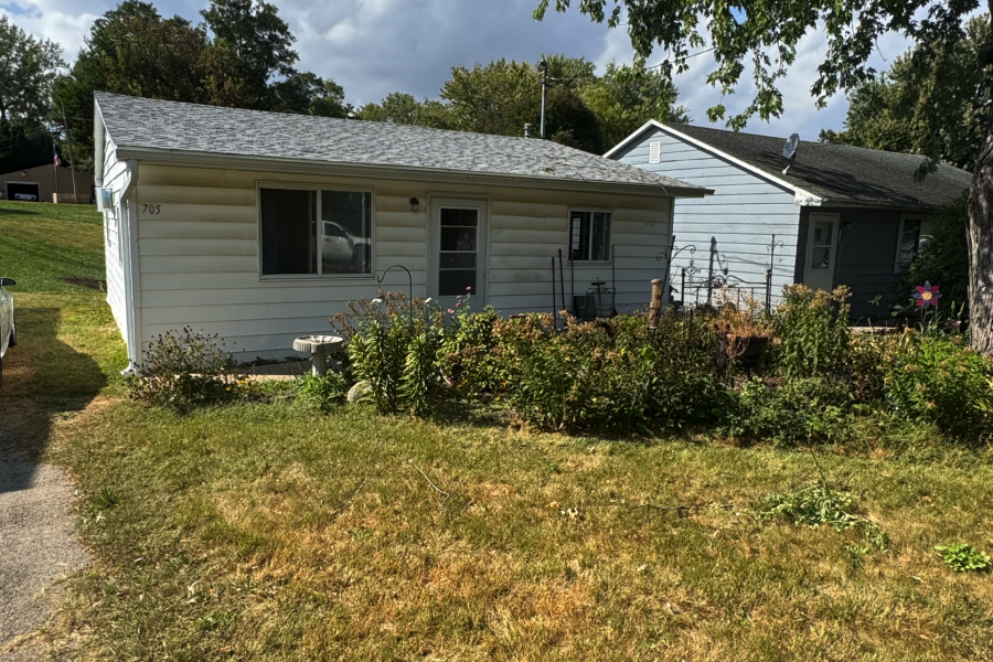 705 N. Adams, Polo IL 61064