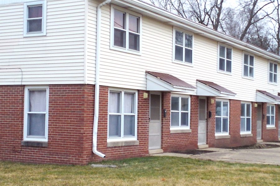 1317 W. 9th St., Dixon, IL 61021